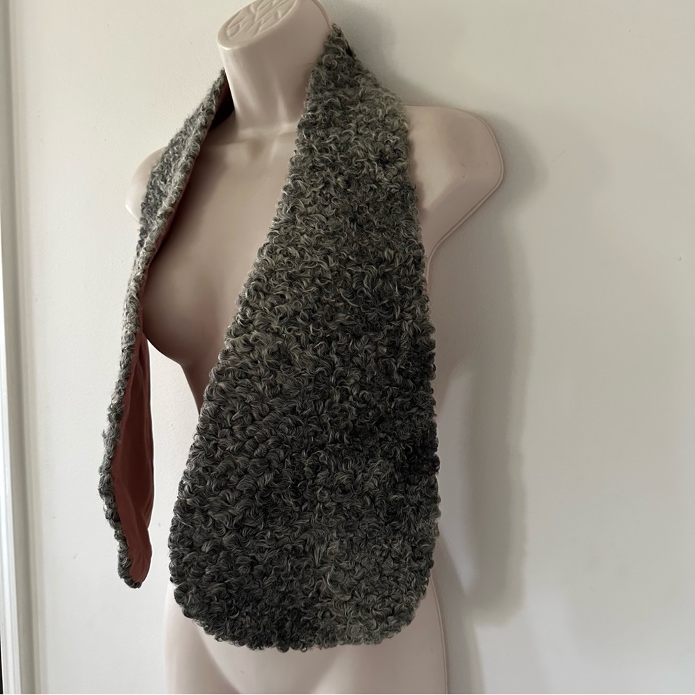 Vintage 40s 50s Curly Lamb Wool Shawl Scarf (WWW)